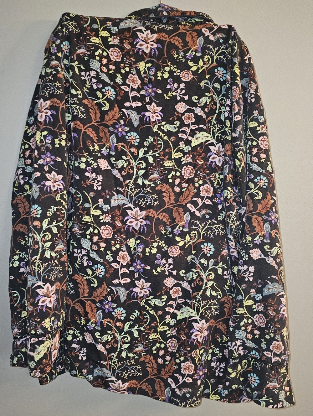 Love & Lore Floral Pajama Set - Picture 5 of 9